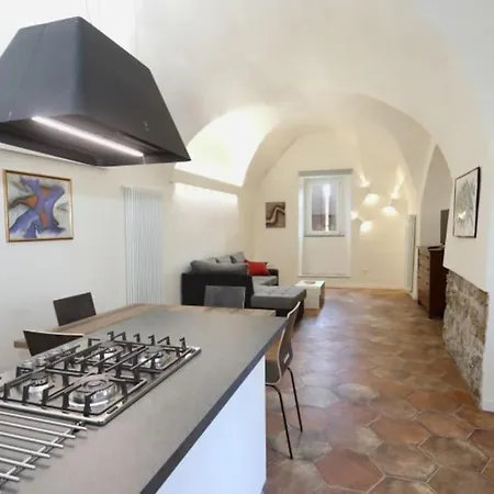 Casa Vacanze Le Volte Tuscania Exterior photo
